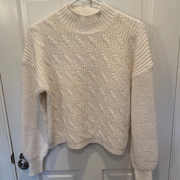 J Crew Sweater - Picture 1 of 3